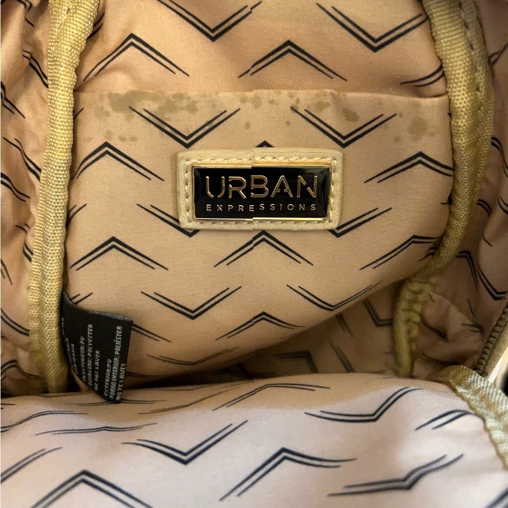 Urban Expressions Liberty leather sling bag with a chevron pattern strap. - Picture 15 of 16